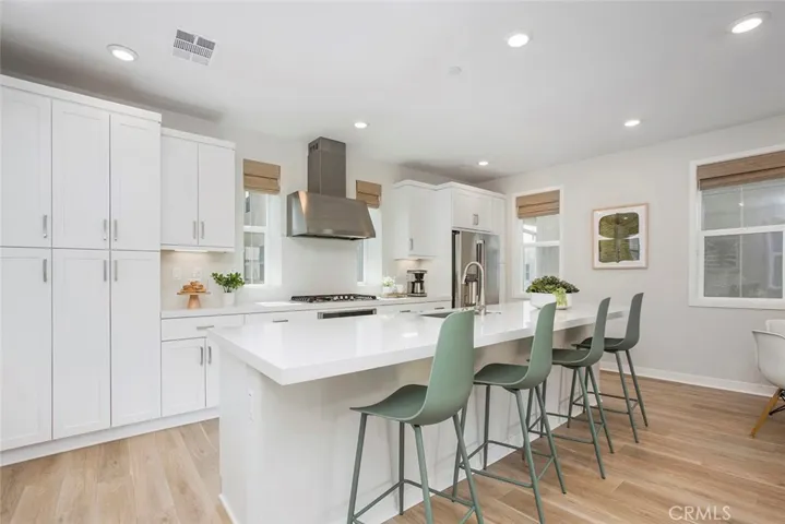 21 Welltree Street, Rancho Mission Viejo, California 92694