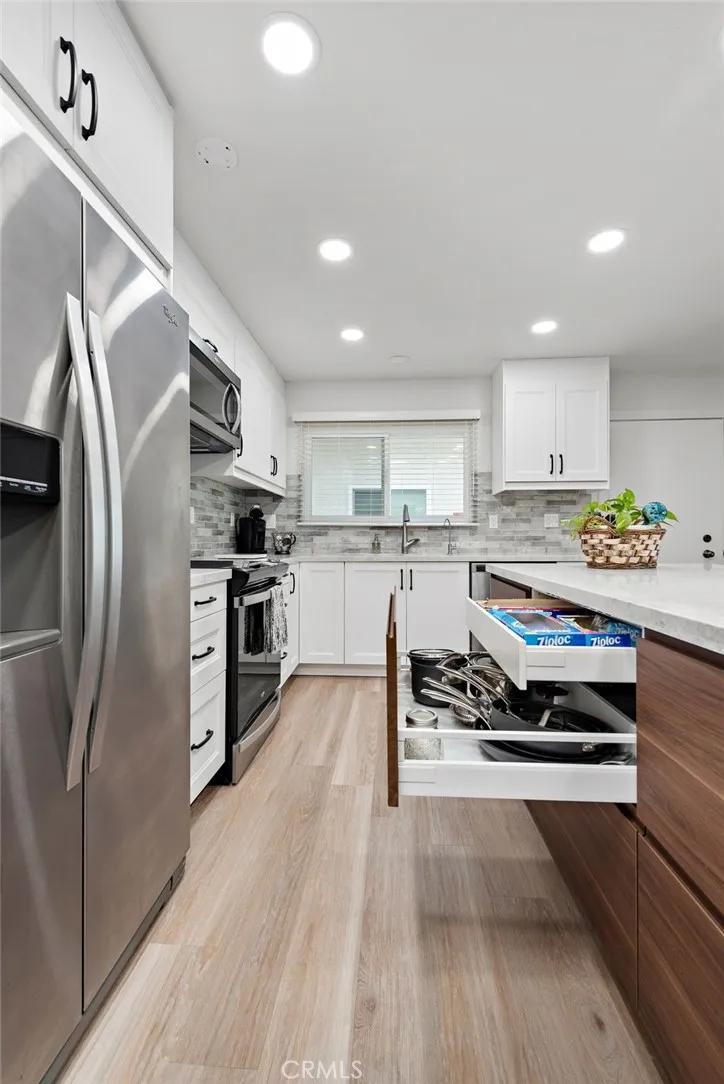 3310 Via Carrizo Q, Laguna Woods, California 92637 home-pic-14