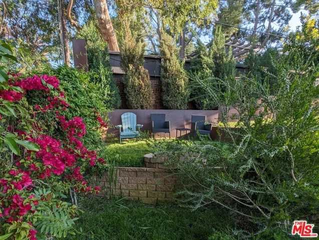12236 Laurel Terrace Drive, Studio City, California 91604