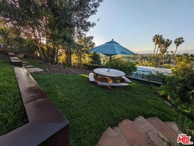 12236 Laurel Terrace Drive, Studio City, California 91604