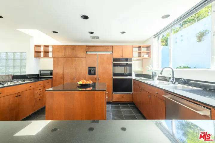 12236 Laurel Terrace Drive, Studio City, California 91604