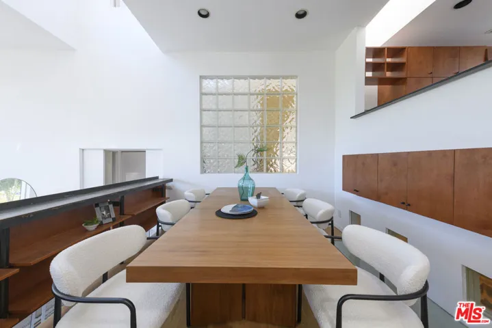 12236 Laurel Terrace Drive, Studio City, California 91604