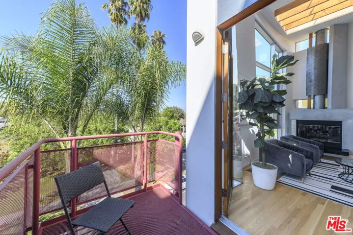 12236 Laurel Terrace Drive, Studio City, California 91604