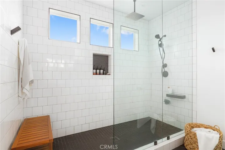 19185 Merryweather Drive, Canyon Country, California 91351
