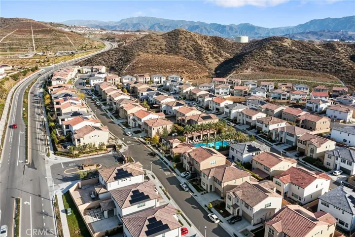 19185 Merryweather Drive, Canyon Country, California 91351
