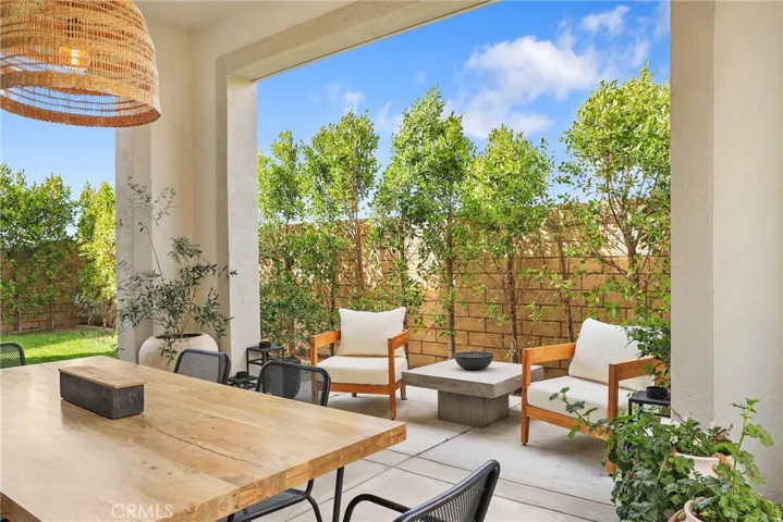 19185 Merryweather Drive, Canyon Country, California 91351