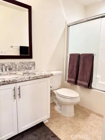 1084 W Baseline Road, Claremont, California 91711