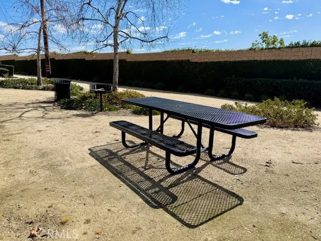 1084 W Baseline Road, Claremont, California 91711