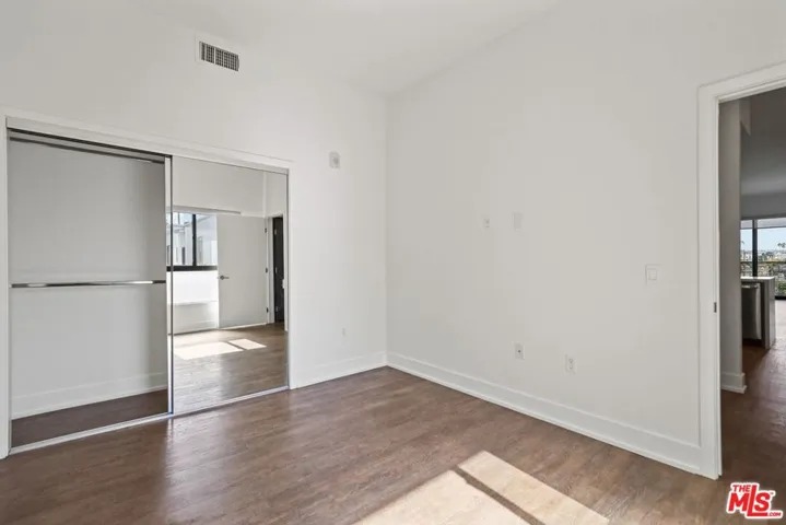 711 Cole Avenue 108, Los Angeles, California 90038