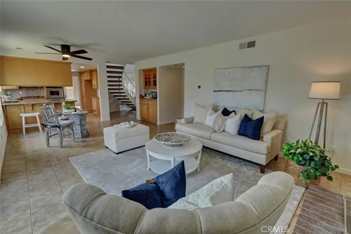 Entertaining made easy with floor plan