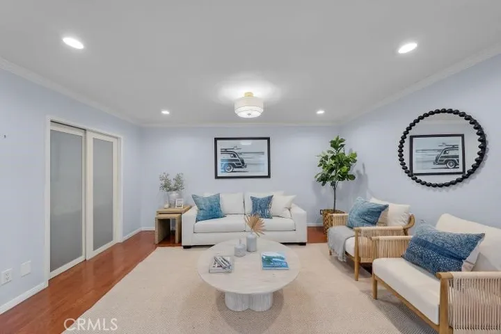 1736 Speyer Lane, Redondo Beach, California 90278