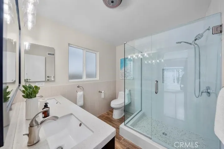 1736 Speyer Lane, Redondo Beach, California 90278