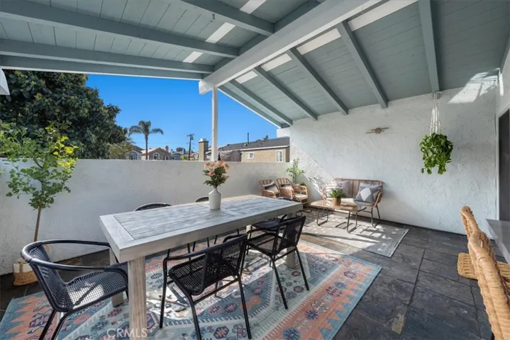 1736 Speyer Lane, Redondo Beach, California 90278