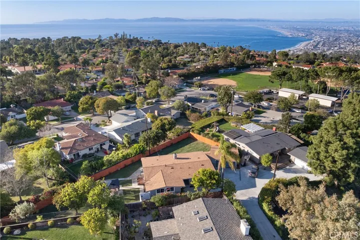 26829 Hyte Road, Rancho Palos Verdes, California 90275