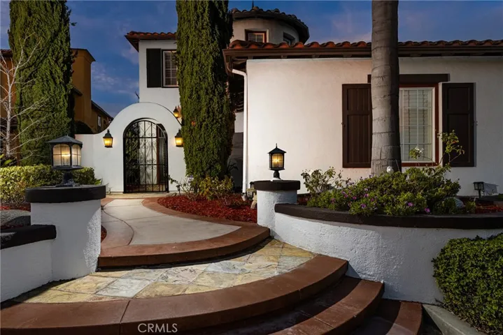 8157 E Bailey Way, Anaheim Hills, California 92808
