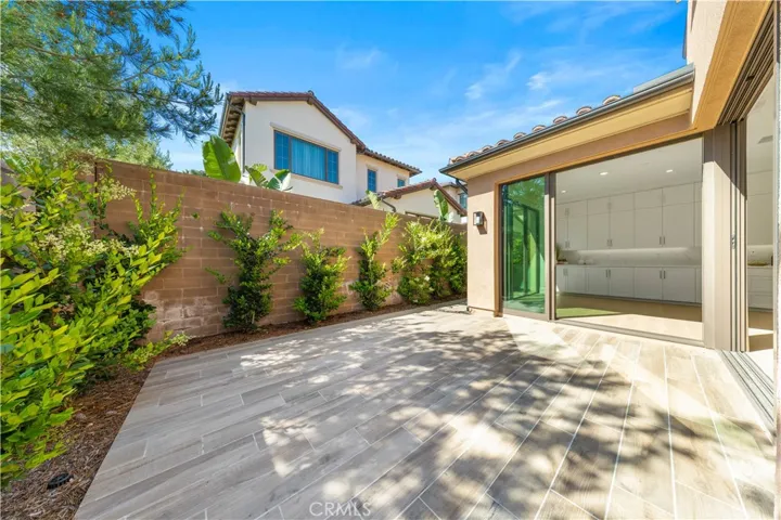 122 Appian Boulevard, Irvine, California 92602