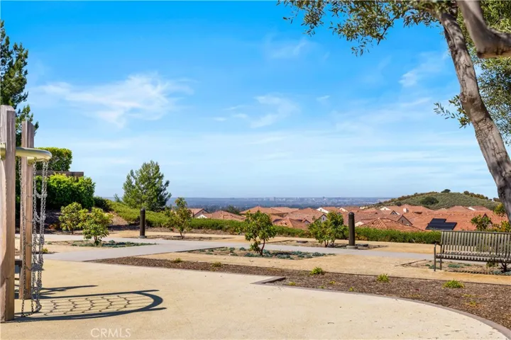 122 Appian Boulevard, Irvine, California 92602