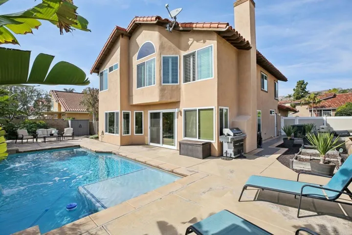 24640 Via Las Brisas, Yorba Linda, California 92887