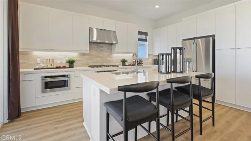 Photos shown are of model only- not actual homesite.