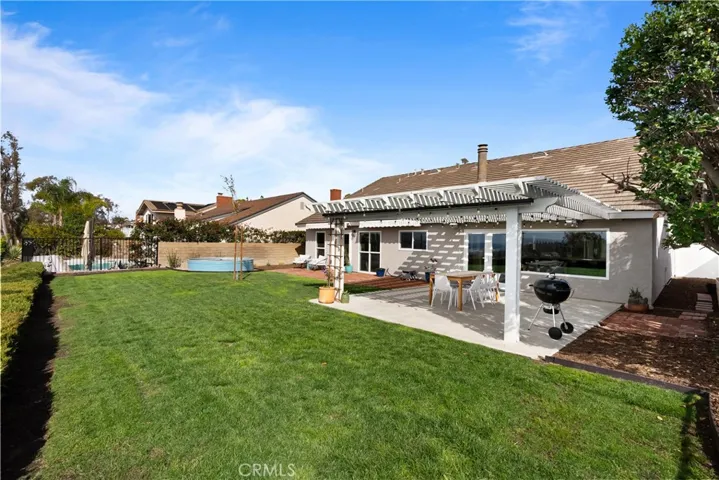 581 S Paseo De Luna, Anaheim Hills, California 92807