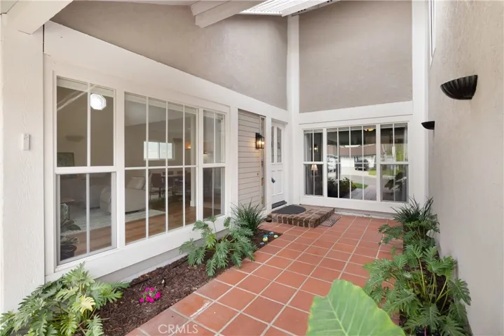 581 S Paseo De Luna, Anaheim Hills, California 92807
