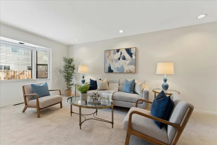 181 Ada Avenue 9, Mountain View, California 94043
