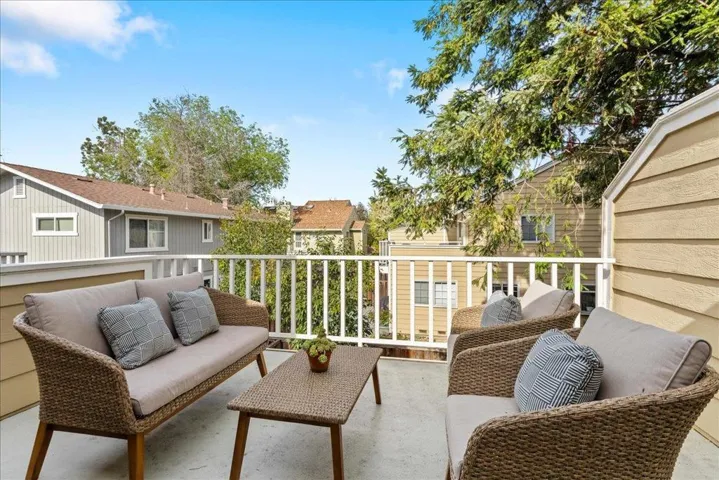 181 Ada Avenue 9, Mountain View, California 94043
