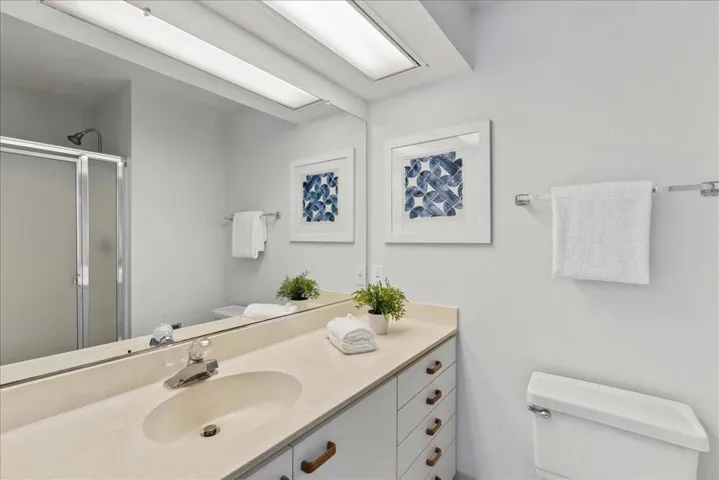 181 Ada Avenue 9, Mountain View, California 94043
