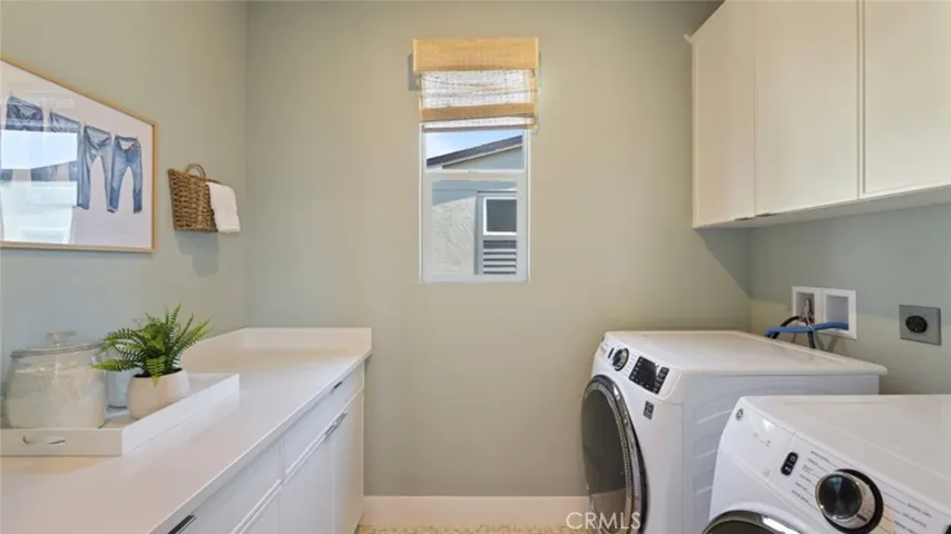 Photos shown are of model only- not actual homesite.