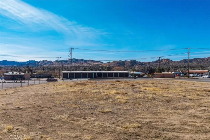 55940 Cherokee Trail, Yucca Valley, California 92284
