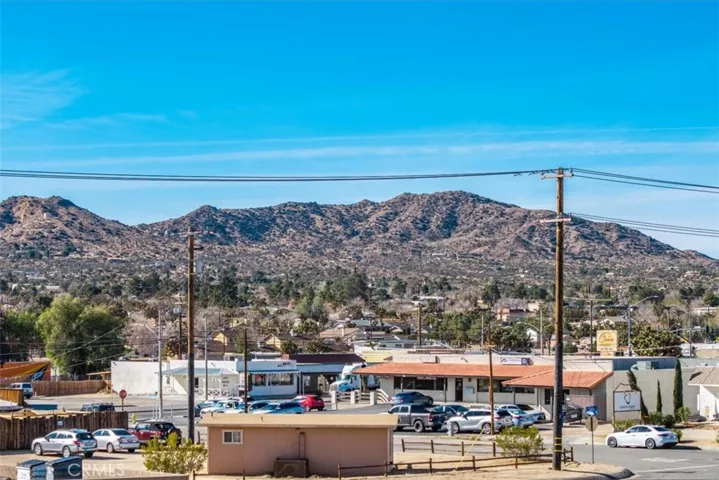 55940 Cherokee Trail, Yucca Valley, California 92284