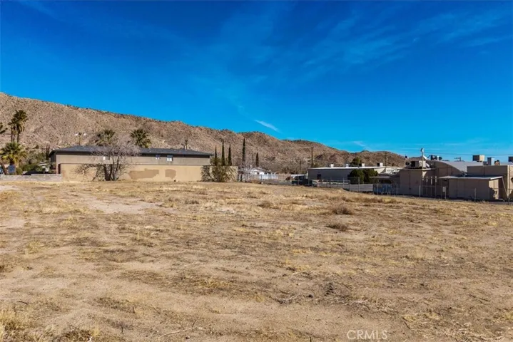55940 Cherokee Trail, Yucca Valley, California 92284