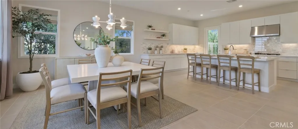 Photos shown are of model only- not actual homesite.