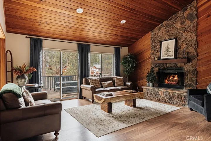 1021 W London Lane, Big Bear City, California 92314