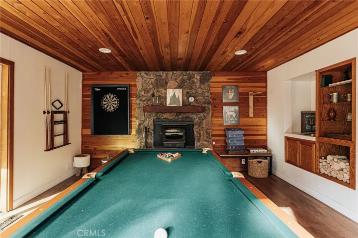 1021 W London Lane, Big Bear City, California 92314