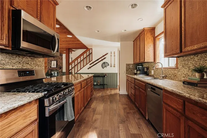 1021 W London Lane, Big Bear City, California 92314