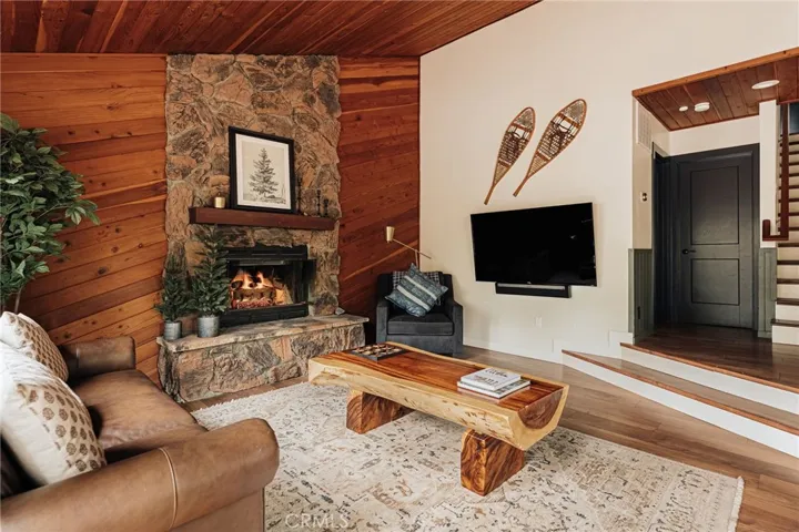 1021 W London Lane, Big Bear City, California 92314