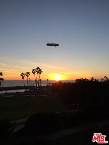 250 The 103, Redondo Beach, California 90277