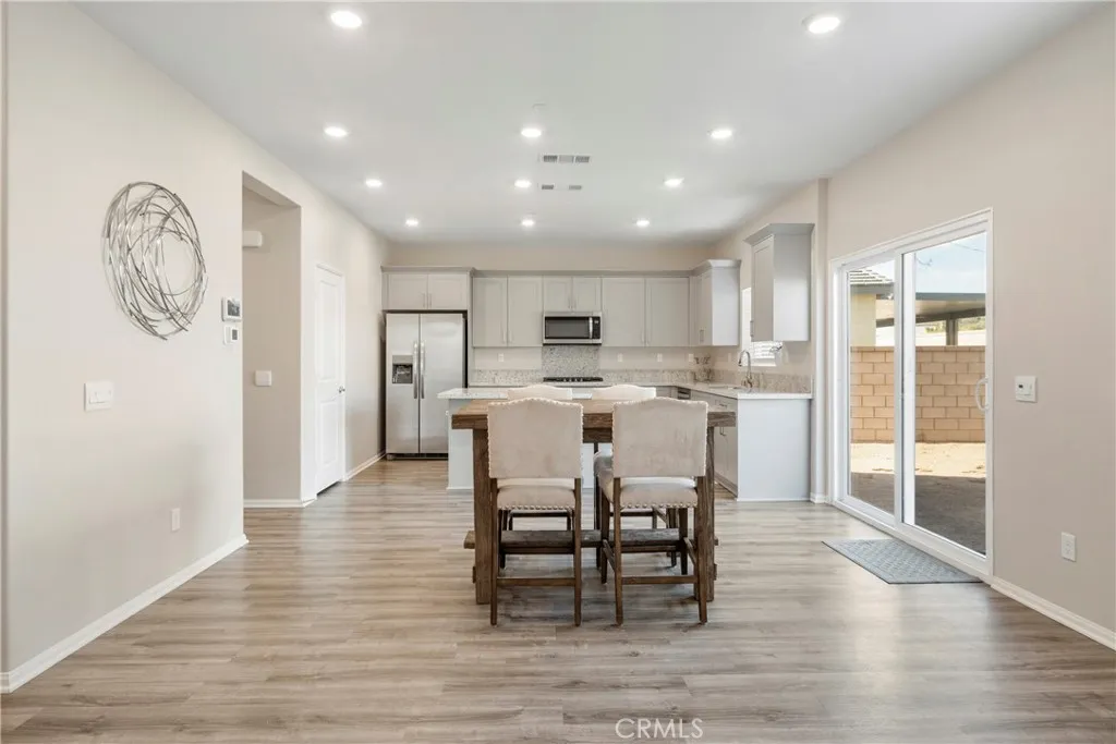 6324 Autumn Leaf, Jurupa Valley, California 92509 home-pic-11