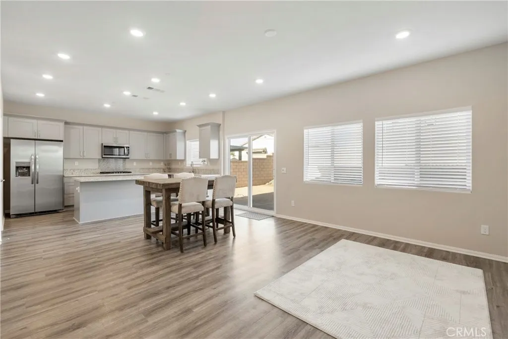 6324 Autumn Leaf, Jurupa Valley, California 92509 home-pic-18