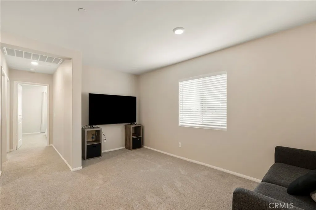 6324 Autumn Leaf, Jurupa Valley, California 92509 home-pic-26