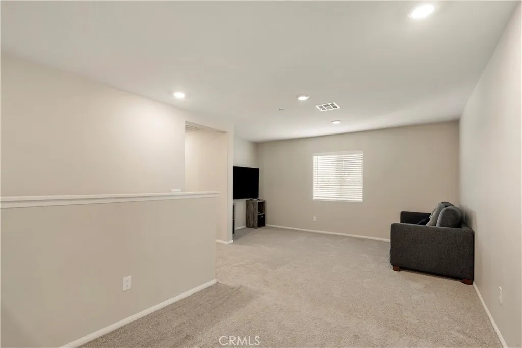 6324 Autumn Leaf, Jurupa Valley, California 92509 home-pic-27