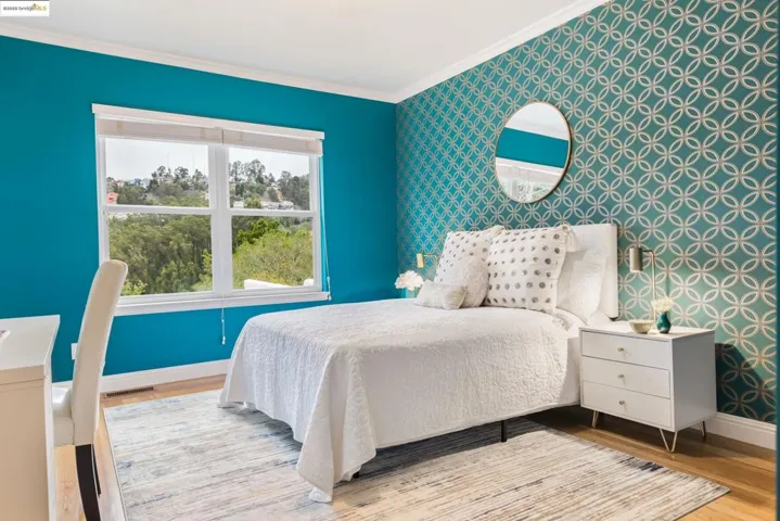 7025 Thornhill Dr, Oakland, California 94611