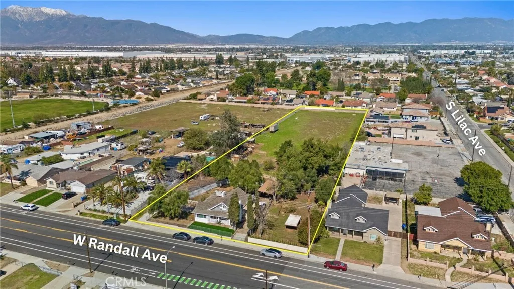 520 W Randall Avenue, Rialto, California 92376 home-pic-0