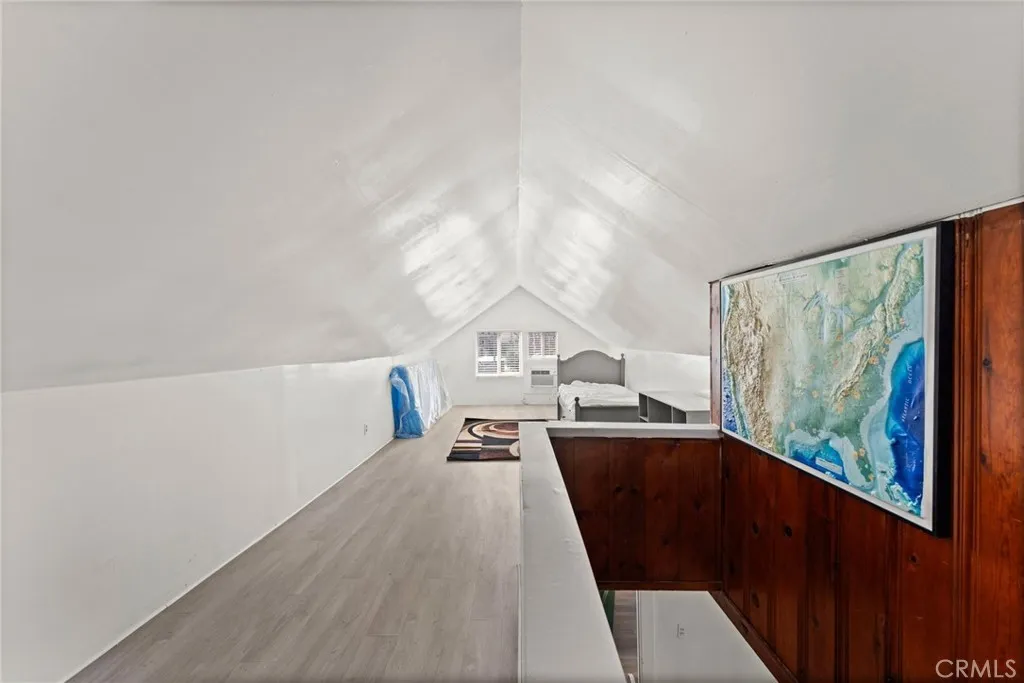 520 W Randall Avenue, Rialto, California 92376 home-pic-21