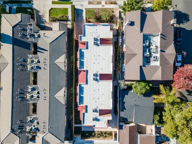 1212 Viola Avenue 104, Glendale, California 91202