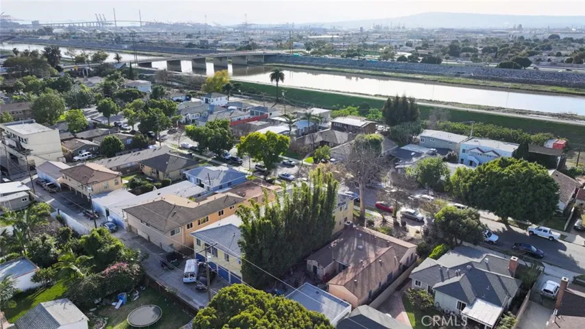 1956 San Francisco Avenue, Long Beach, California 90806