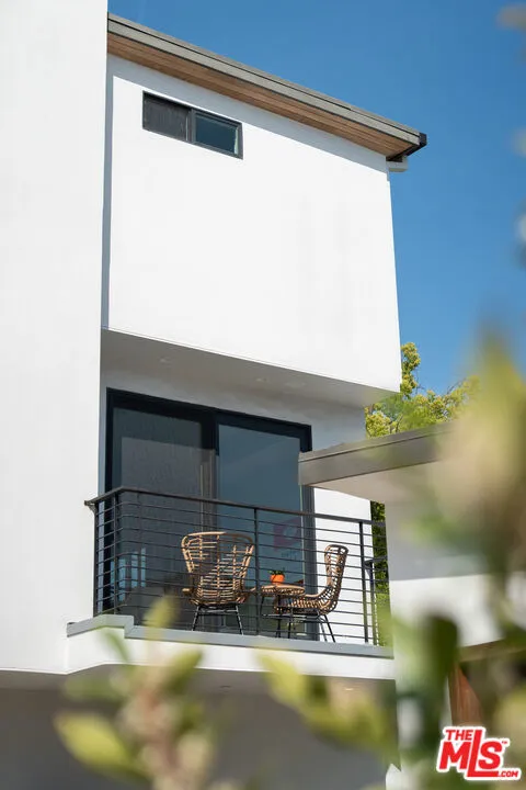 2512 Berkeley Avenue, Los Angeles, California 90026 home-pic-52