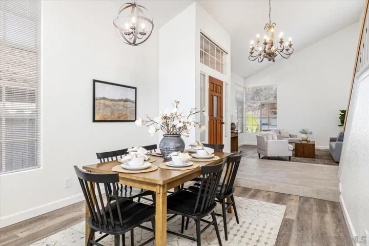2211 Terracewood Ln, Escondido, California 92026