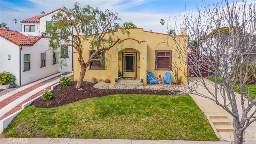 229 Avenue C, Redondo Beach, California 90277